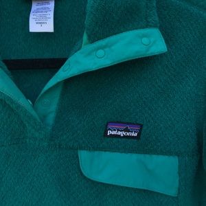 Small, Patagonia pullover